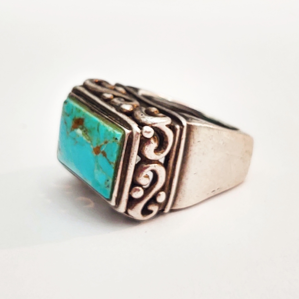Vintage Sterling Silver and Turquoise Oversized Ring- Size 7
